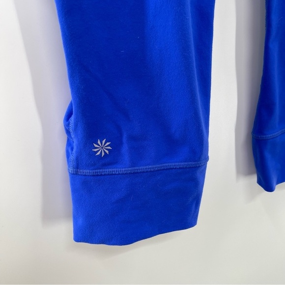 Athleta Relay Reflective Crop Capri Legging Size Medium - Picture 5 of 14